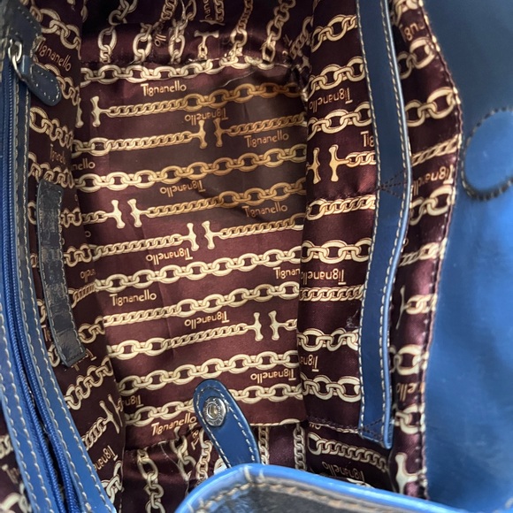 Suede Tignanello handbag - Picture 13 of 14